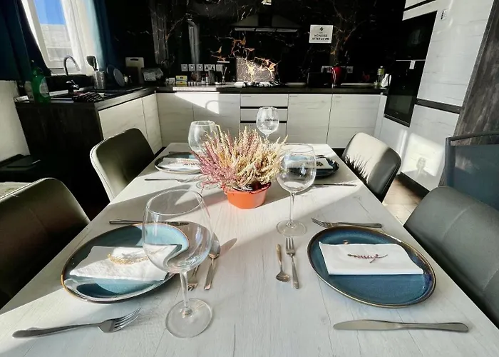 Airport Express: Private Bath & Self-check Retreat * Mqabba